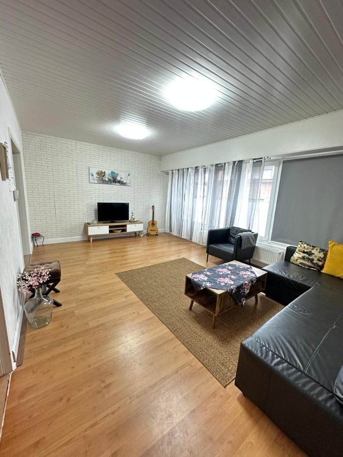 Big Sunset 2 Bedroom House With A Garden แอนต์เวิร์ป ภายนอก รูปภาพ